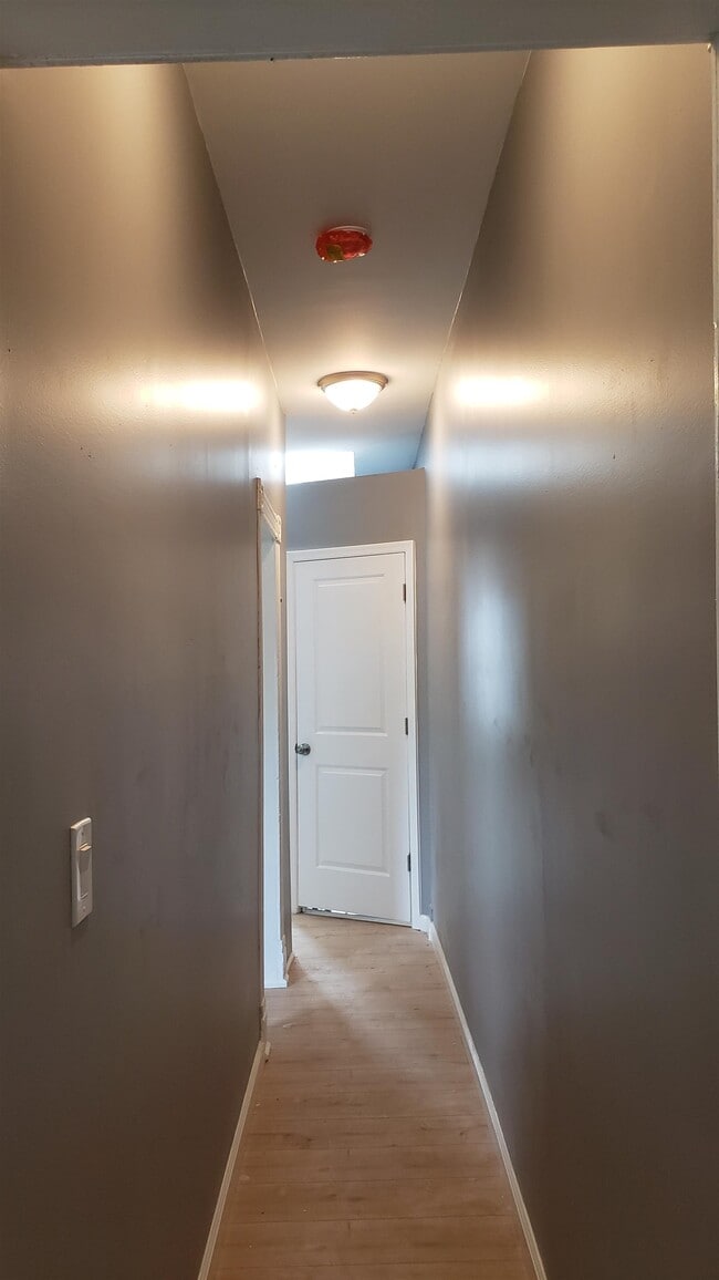 Building Photo - 64 Belmont Ave