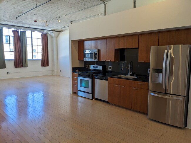 Foto del edificio - Huge Double-Sized DTLA Loft!!