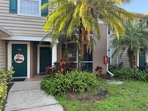 Building Photo - 8911 Manor Loop