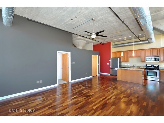 Foto del edificio - 3963 W Belmont Ave