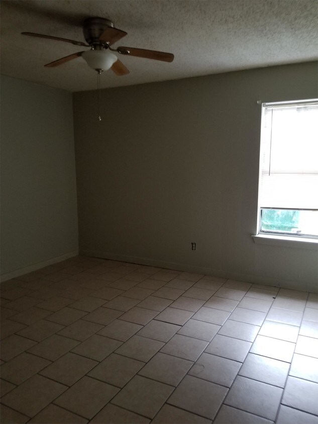 Foto del edificio - 3109 7th Ave