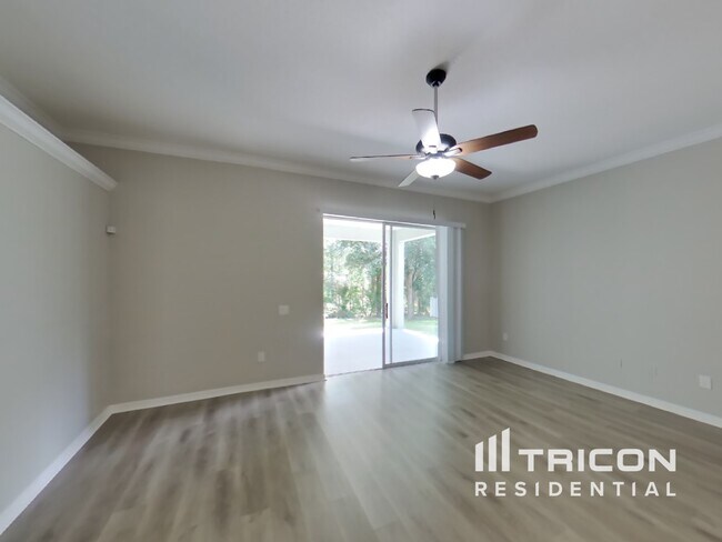 Foto del edificio - 14881 Edgemere Dr