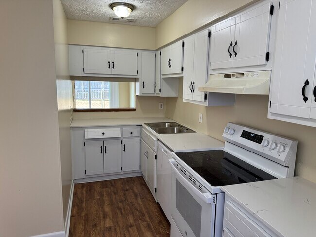 Foto del edificio - 257 N Court St