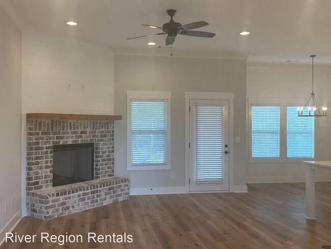 Building Photo - 4 br, 3 bath House - 253 Tallahatchie Drive