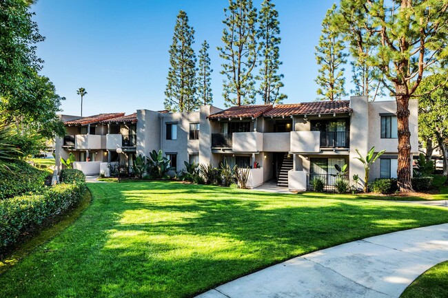 Foto del edificio - SYCAMORE LANE APARTMENT HOMES