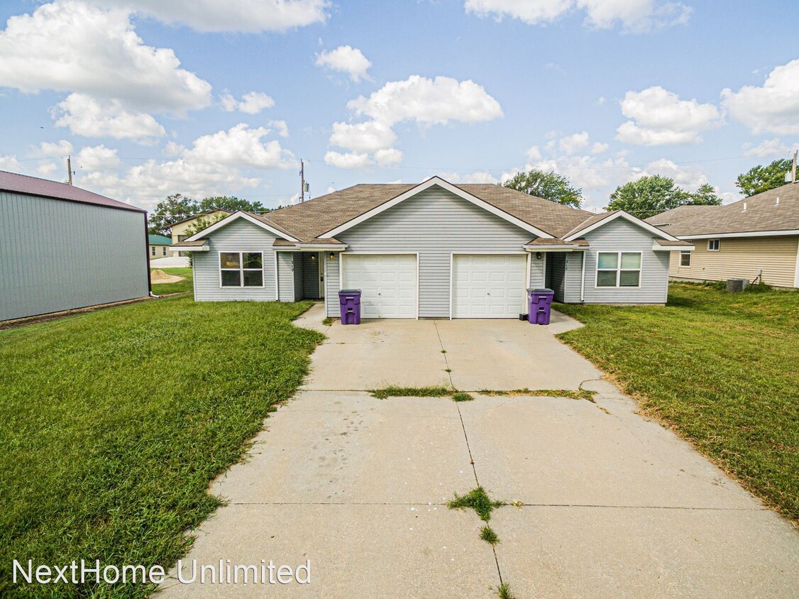 Foto principal - 3 br, 2 bath House - 317 Smith St