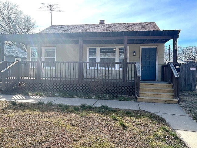 Foto del edificio - 1841 N Jeanette Ave