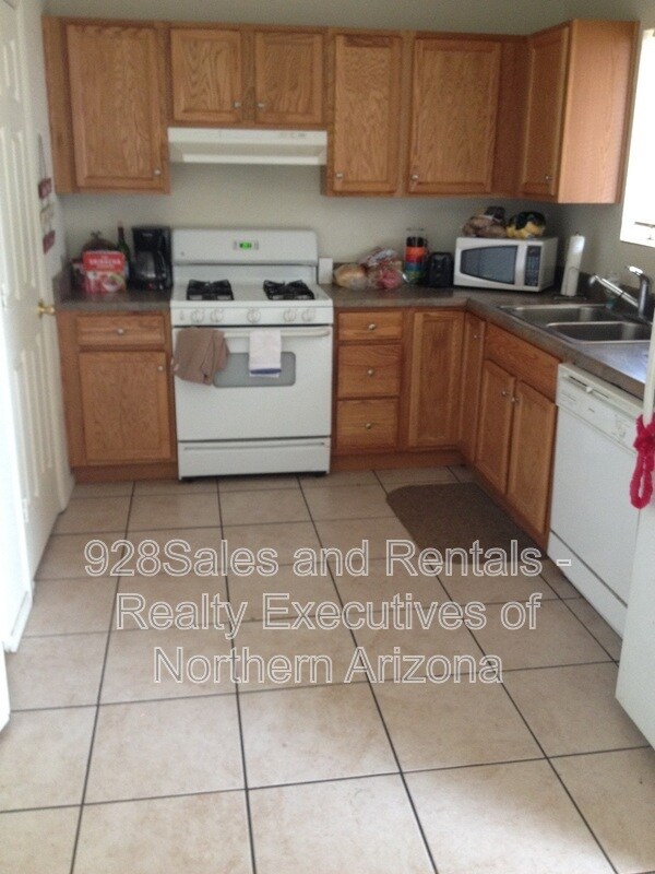 Photo - 2703 N Rose St Townhome