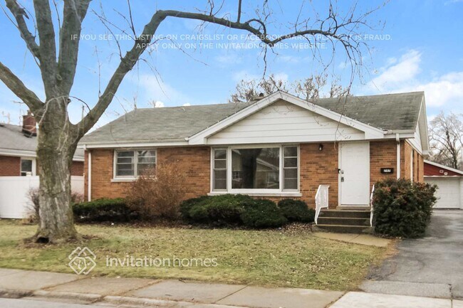 Foto del edificio - 787 E 163rd Pl