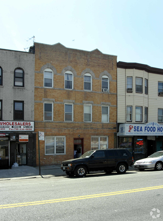 Foto del edificio - 1732 Bath Ave