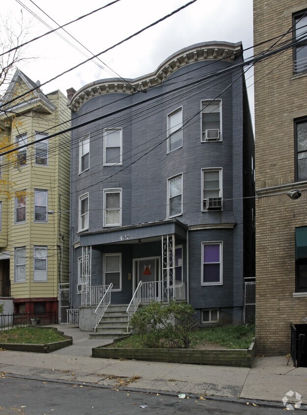 Foto del edificio - 427 Fairmount Ave
