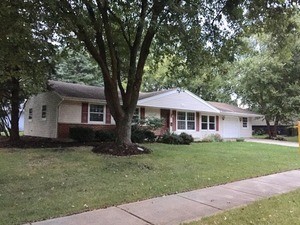 Primary Photo - 722 S Braintree Dr