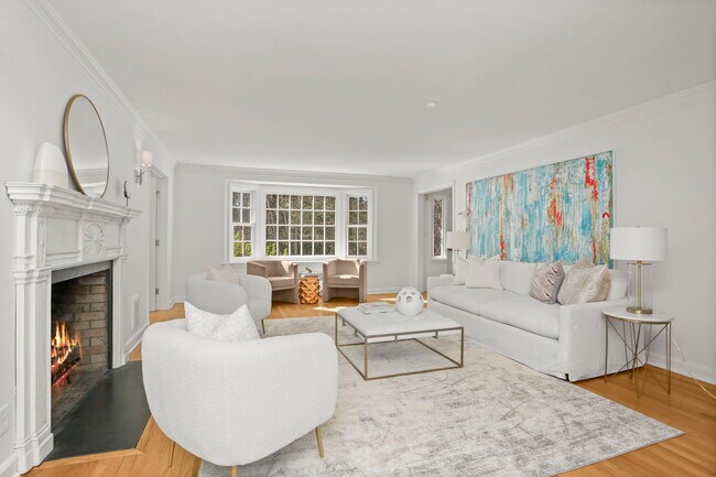 Foto del edificio - 80 Rockwood Ln
