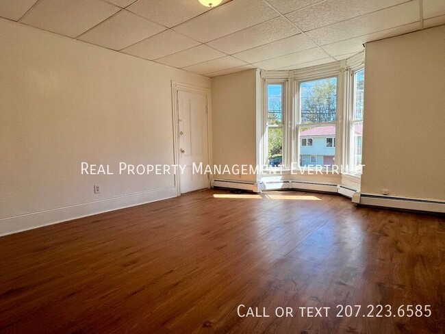 Photo - 246 Cumberland St Apartment