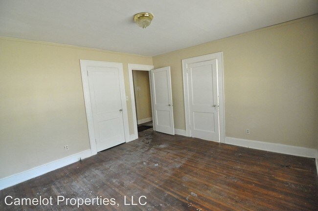 Building Photo - 2 br, 1 bath House - 2211 McKinley Ave