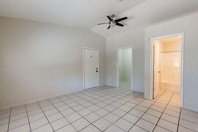 Floorplan - Paradise Valley Apartments