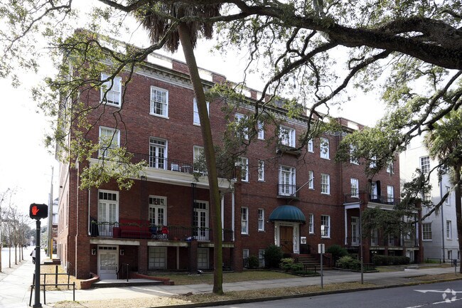 Foto del edificio - 105 W Oglethorpe Ave