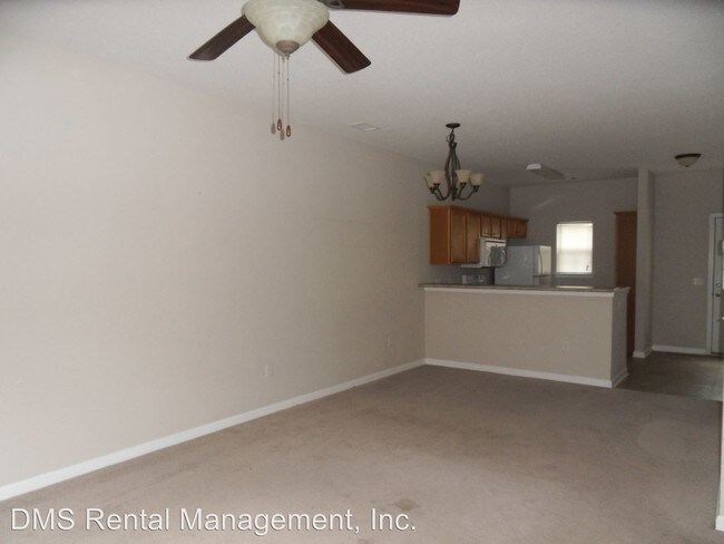 Building Photo - 3 br, 2.5 bath House - 1074 Martin Rd