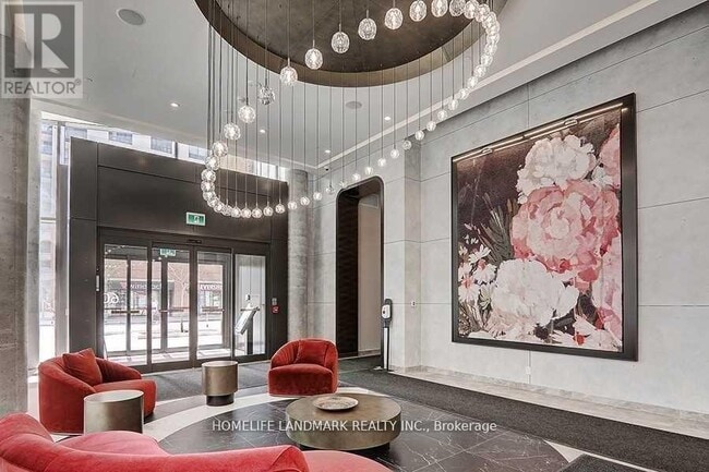 Building Photo - 60 Shuter St