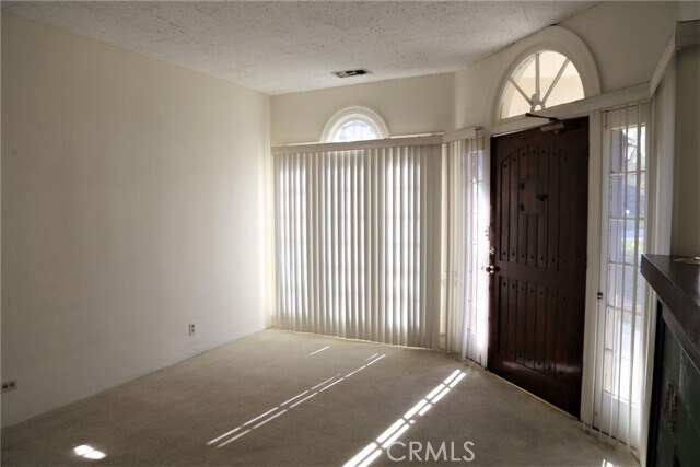 Building Photo - 441 E California Blvd