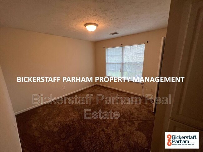 Building Photo - 6216 Crystal Dr