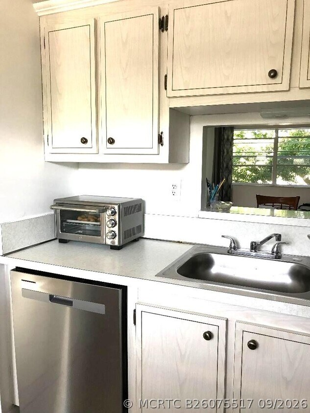 Foto del edificio - 5003 NW 35th St