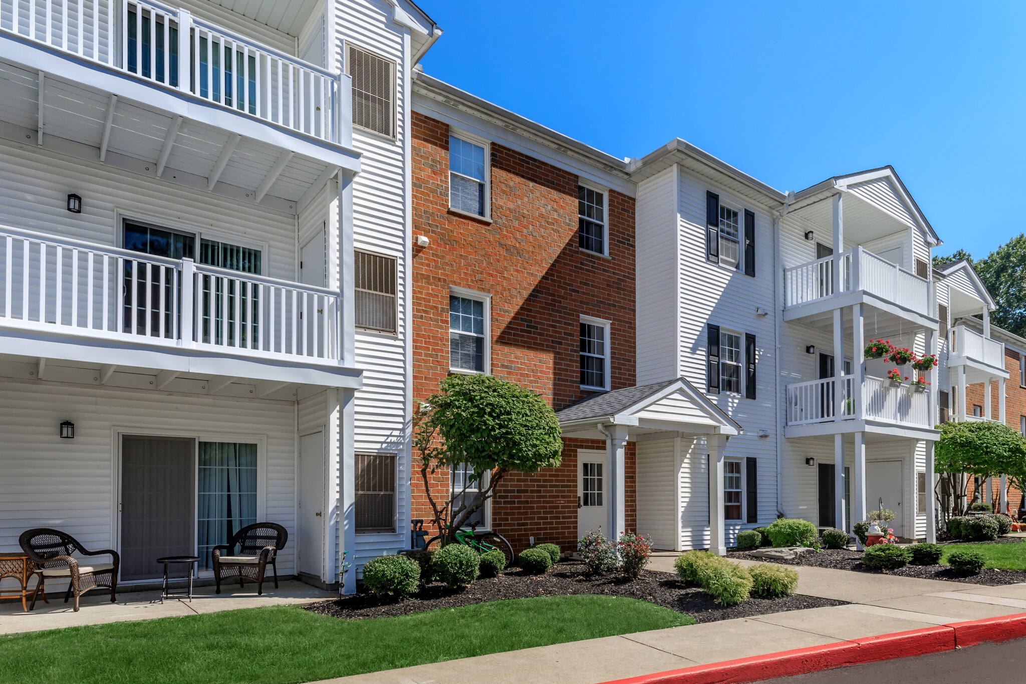 Westfield Apartments – photo 3