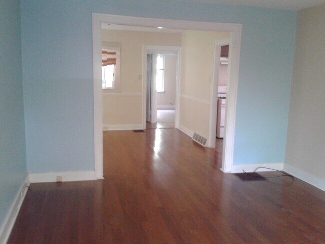 Dining Room - 1303 Beechview Ave