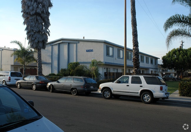 Building Photo - 6656 Picasso Rd
