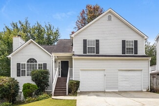 Building Photo - 2231 Dresden Green