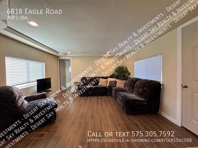 Foto del edificio - 6818 Eagle Rd