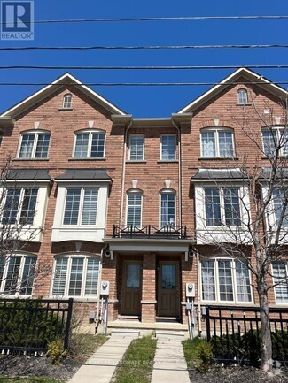 Building Photo - 48-48 Peach Dr