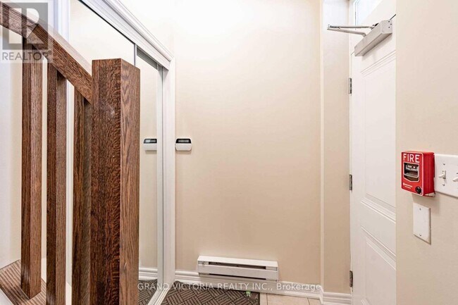 Photo du bâtiment - 362 Plains Rd E