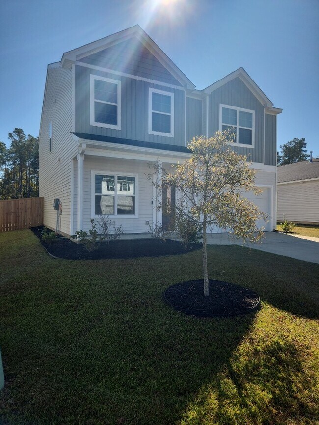 Building Photo - 286 Torslanda Ln *$500 move in credit offe...