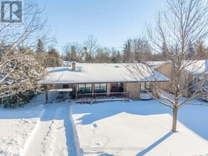 Building Photo - 2681 Norberry Crescent