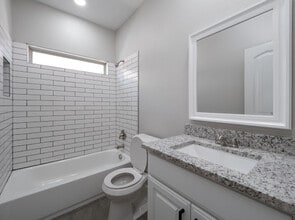 Building Photo - 504 Delgany Trail