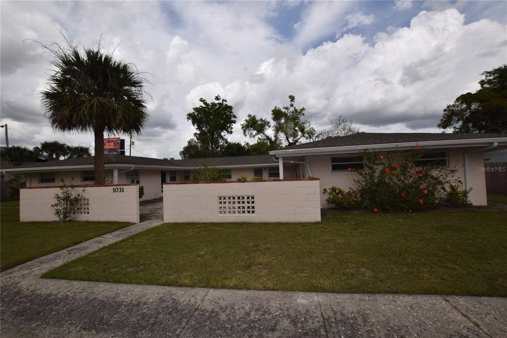 Primary Photo - 1031 Royal Palm Ave