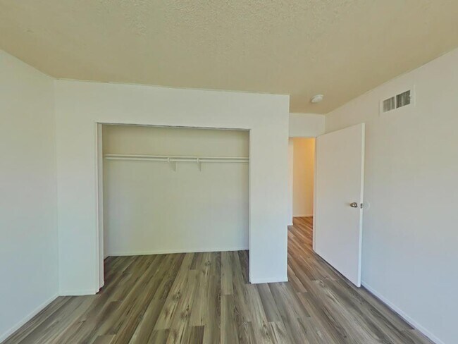 Building Photo - 3446 20th St