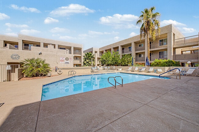 Building Photo - 7474 E Earll Dr