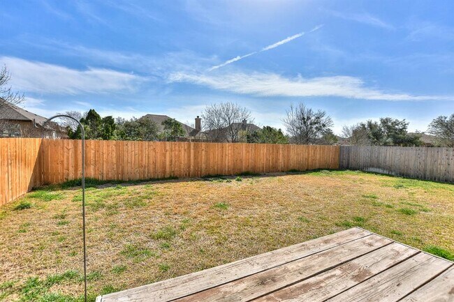 Foto del edificio - 30408 Briarcrest Dr