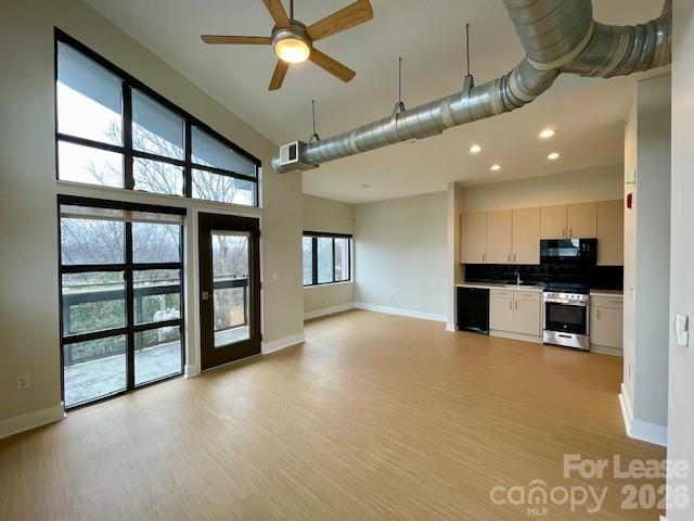 Foto del edificio - 514 W 10th St