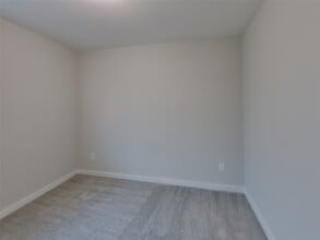 Building Photo - 22843 Terrazzo Dr