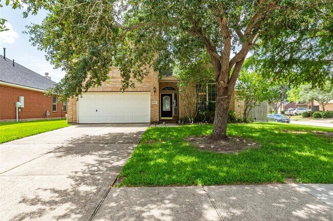 Foto del edificio - 4310 Blossomwood Dr