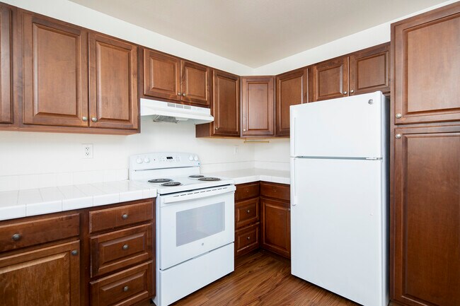 Foto del edificio - 2112-2114 Thomas Avenue - 2114 Unit 1-