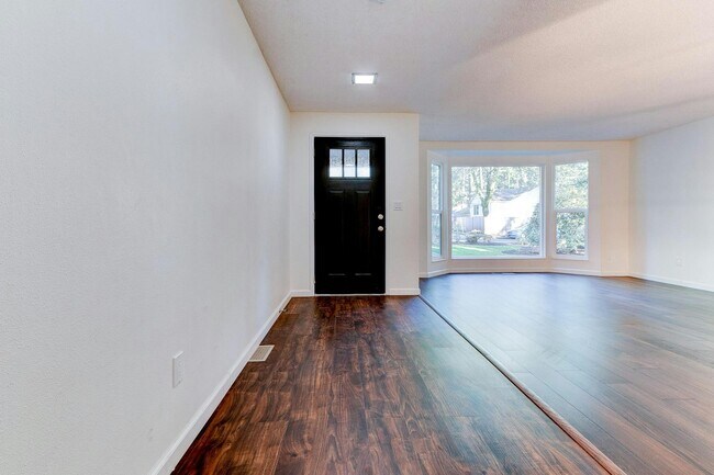 Foto del edificio - 4830 SW Dawn St