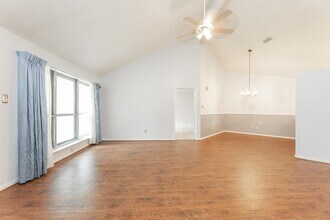 Building Photo - 6818 Brockington Dr
