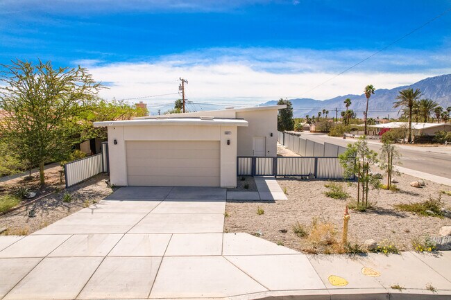 Foto del edificio - 66017 Acoma Ave