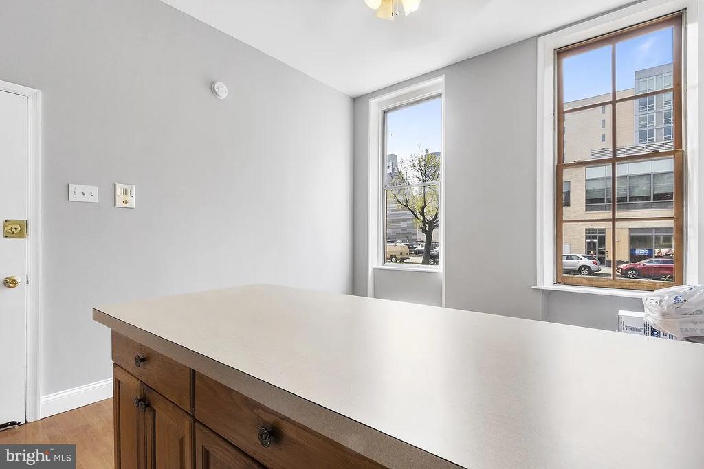 Foto principal - 2125 Spring Garden St
