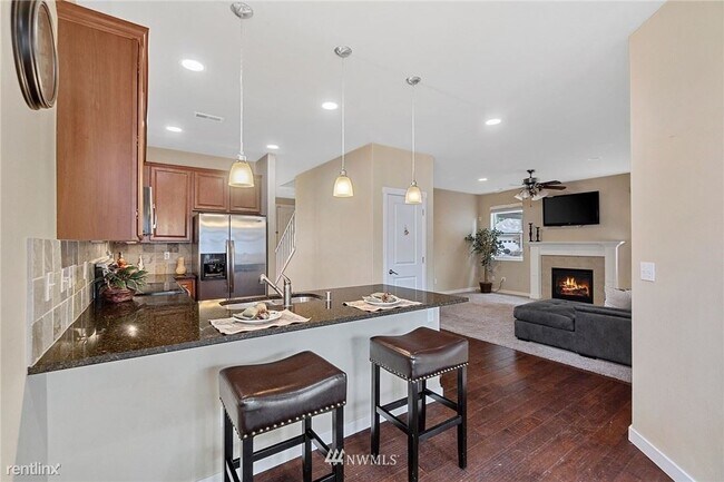Foto del edificio - 4 br, 3 bath House - 9324 Stevens Ct NE