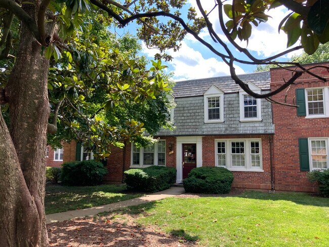 1732 N. Queens Lane - 1732 N Queens Ln